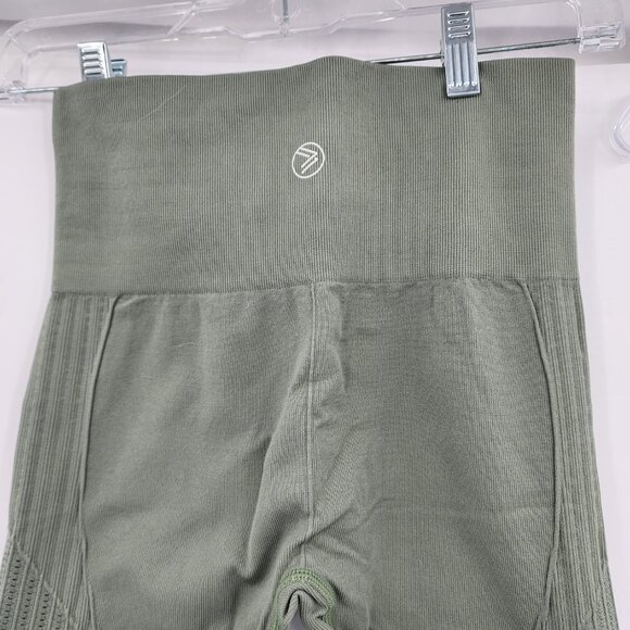 SAVVI Ananda Crop Capri Leggings Olive Green M/L NWT - Picture 10 of 11